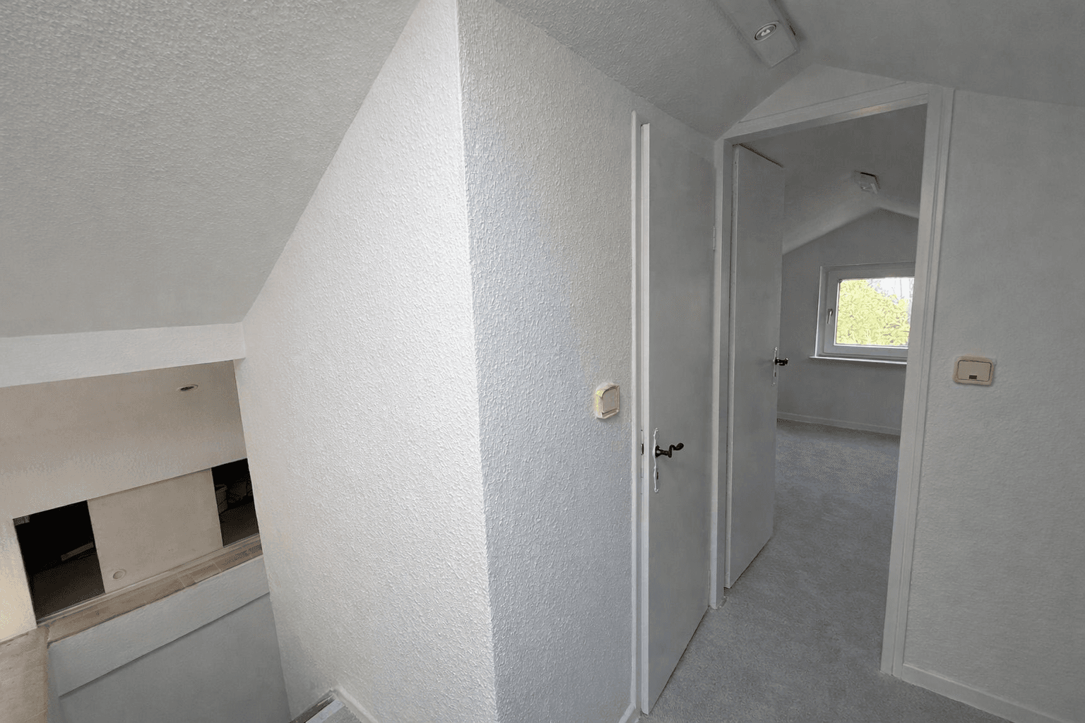 Pronájem domu 120 m², pozemek 400 m², Berlin, Berlín Pronájem domu 120 m², pozemek 400 m², Berlin, Berlín