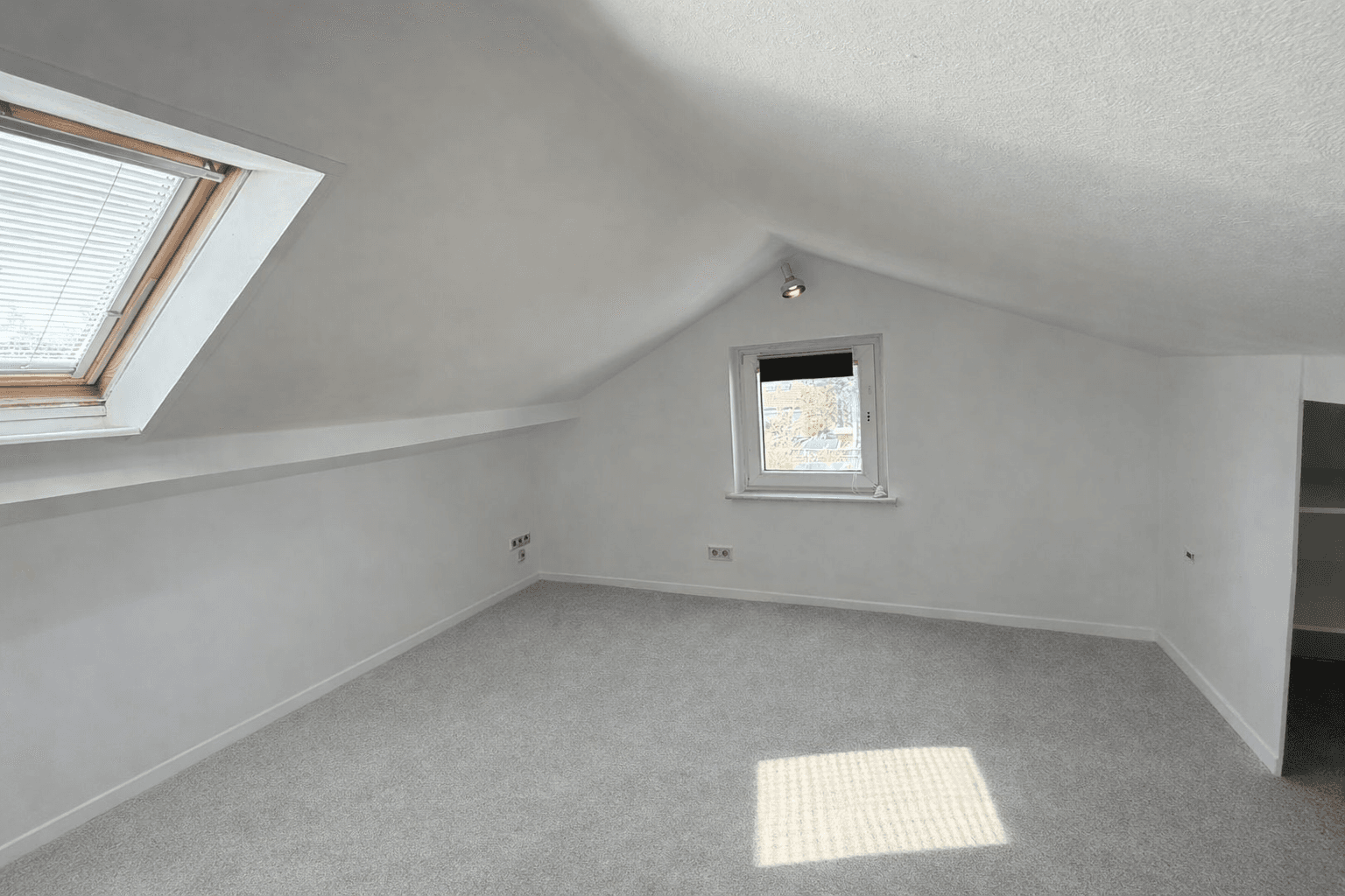 Pronájem domu 120 m², pozemek 400 m², Berlin, Berlín Pronájem domu 120 m², pozemek 400 m², Berlin, Berlín