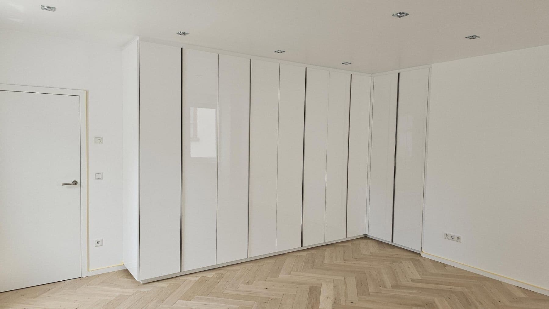 Prodej bytu 4+1 170 m², Höhestraße 23, Bad Homburg vor der Höhe, Hessen Prodej bytu 4+1 170 m², Höhestraße 23, Bad Homburg vor der Höhe, Hessen