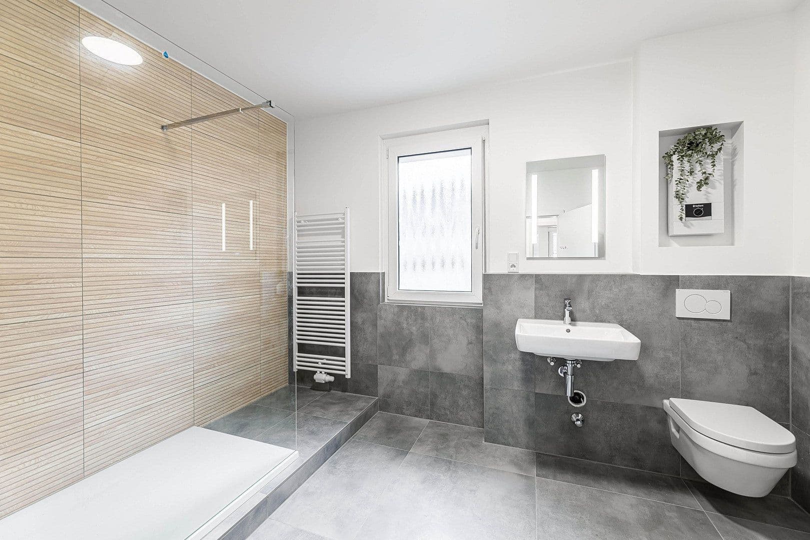 Pronájem bytu 2+1 60 m², Moritzbergstraße 32, Nürnberg, Bavorsko Pronájem bytu 2+1 60 m², Moritzbergstraße 32, Nürnberg, Bavorsko