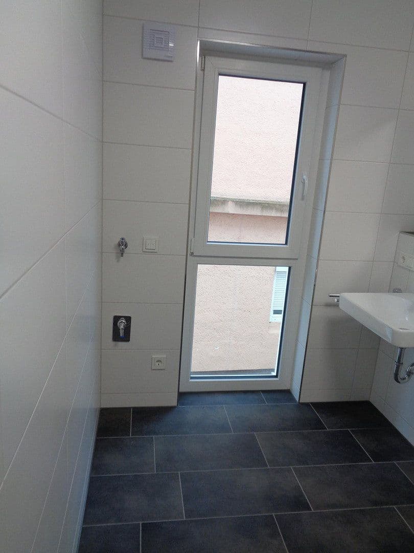 Pronájem bytu 1+1 41 m², Ingolstadt-Friedrichshofen, Bavorsko Pronájem bytu 1+1 41 m², Ingolstadt-Friedrichshofen, Bavorsko