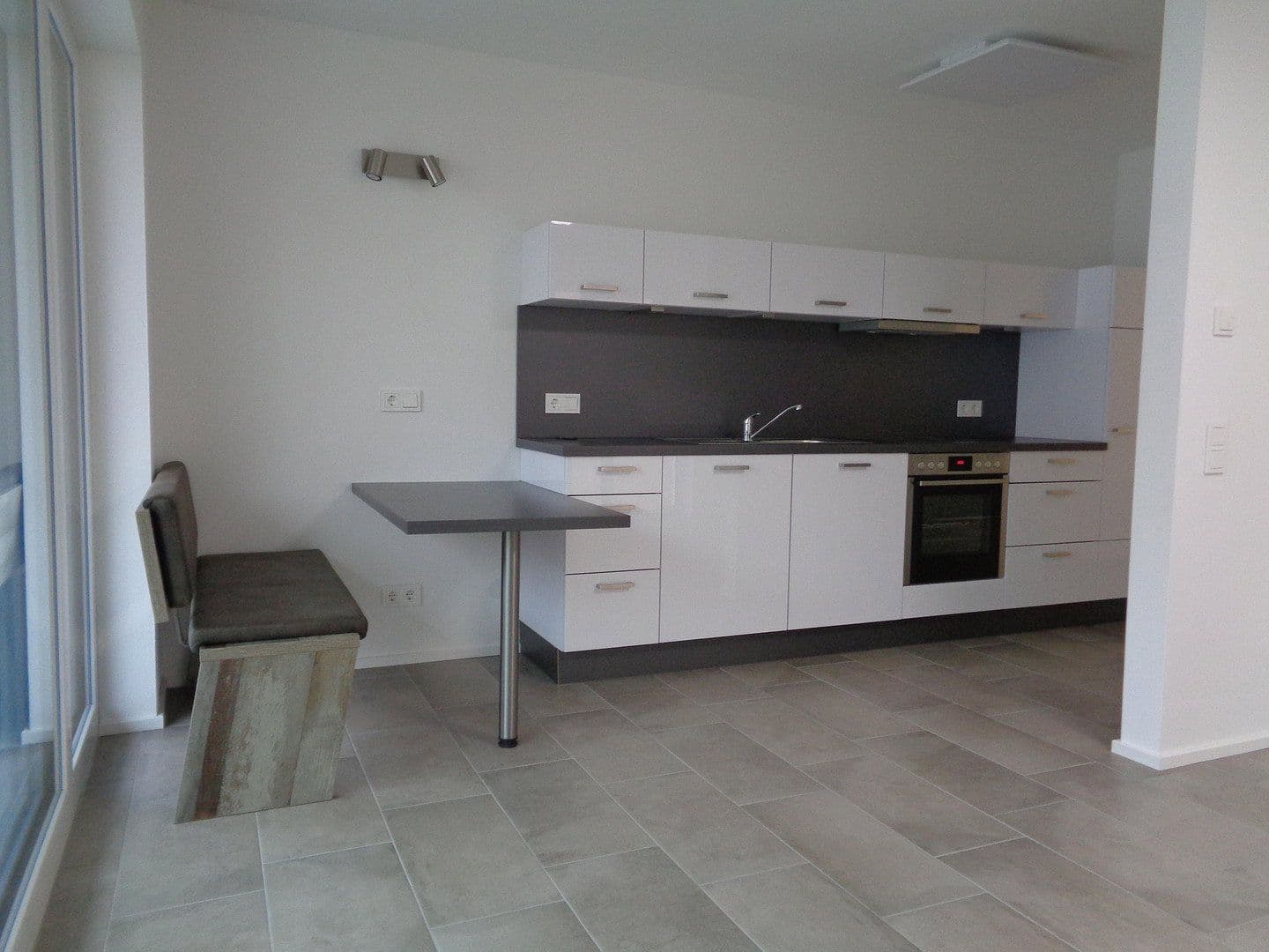 Pronájem bytu 1+1 41 m², Ingolstadt-Friedrichshofen, Bavorsko Pronájem bytu 1+1 41 m², Ingolstadt-Friedrichshofen, Bavorsko