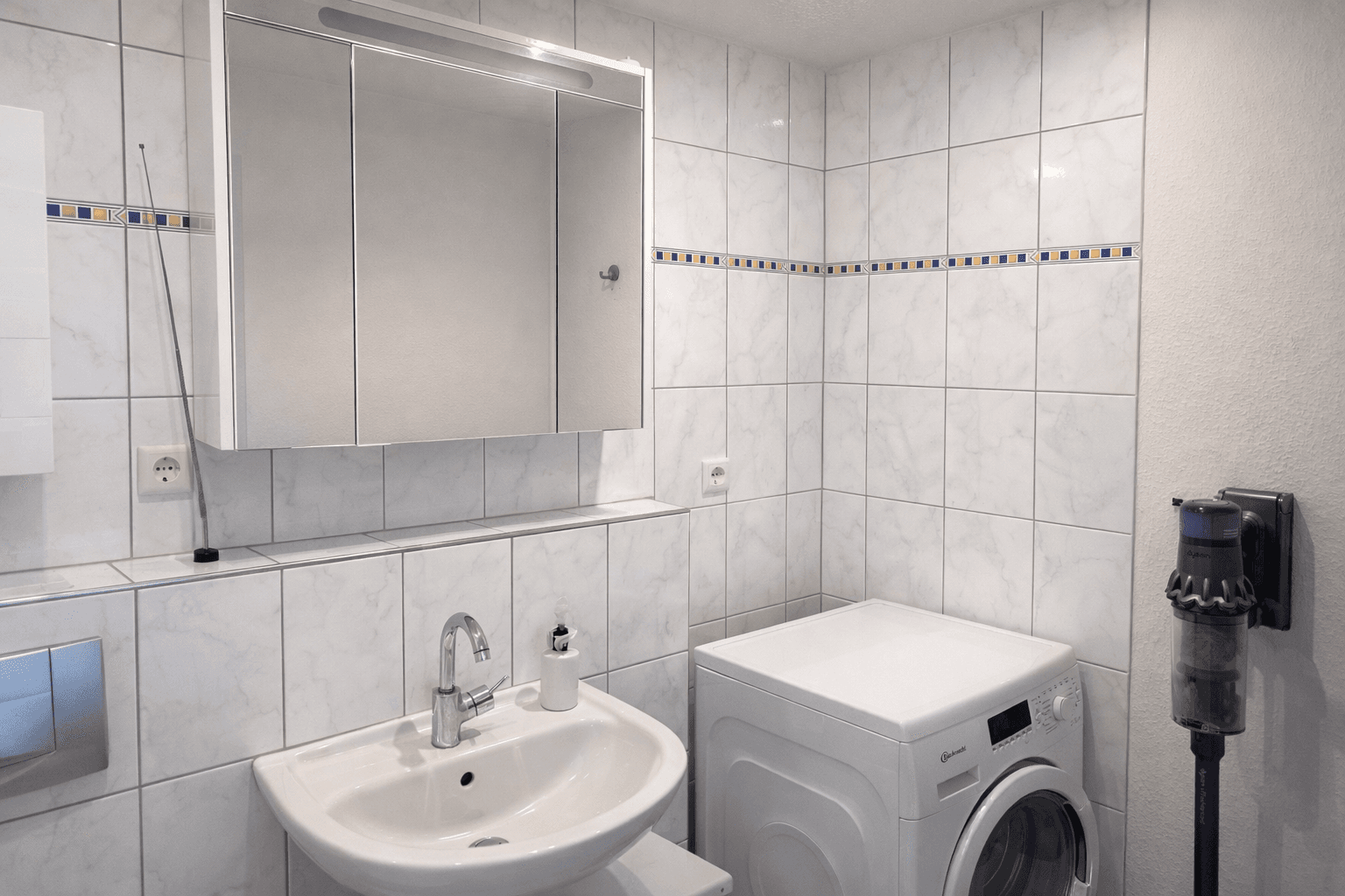 Pronájem bytu 4+1 80 m², Heiligenhaus, Severní Porýní-Vestfálsko Pronájem bytu 4+1 80 m², Heiligenhaus, Severní Porýní-Vestfálsko