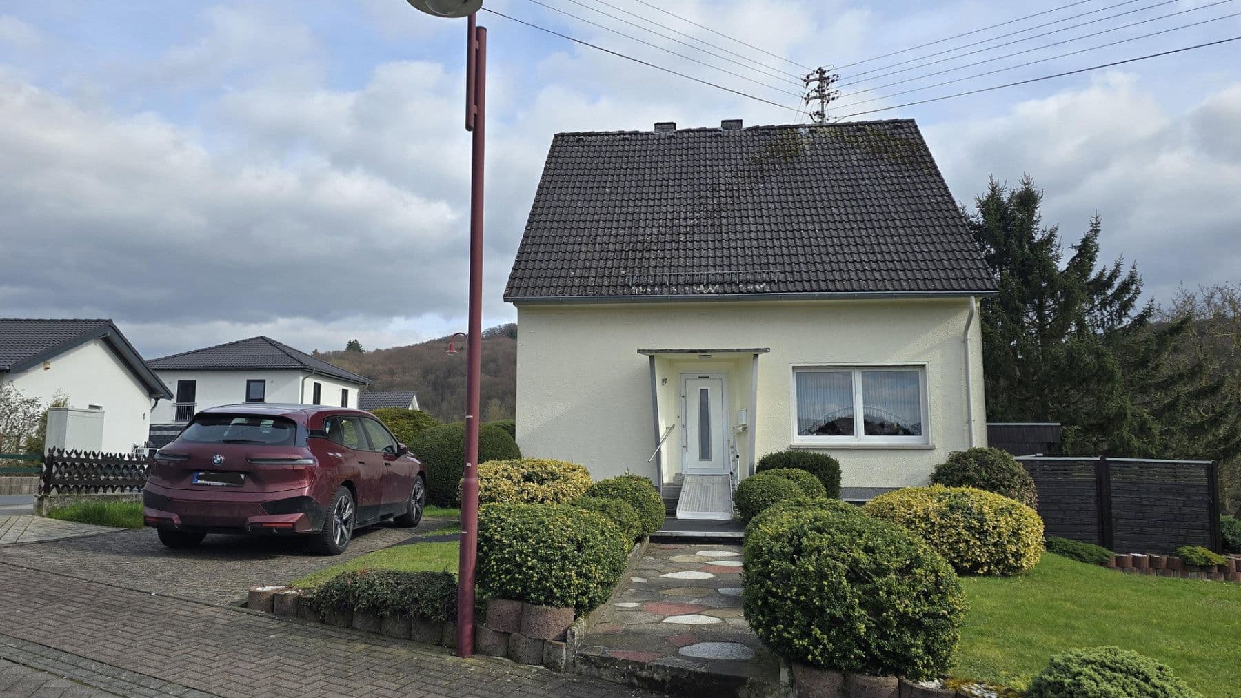 Prodej domu 123 m², pozemek 894 m², Ellenhausen, Porýní-Falc Prodej domu 123 m², pozemek 894 m², Ellenhausen, Porýní-Falc