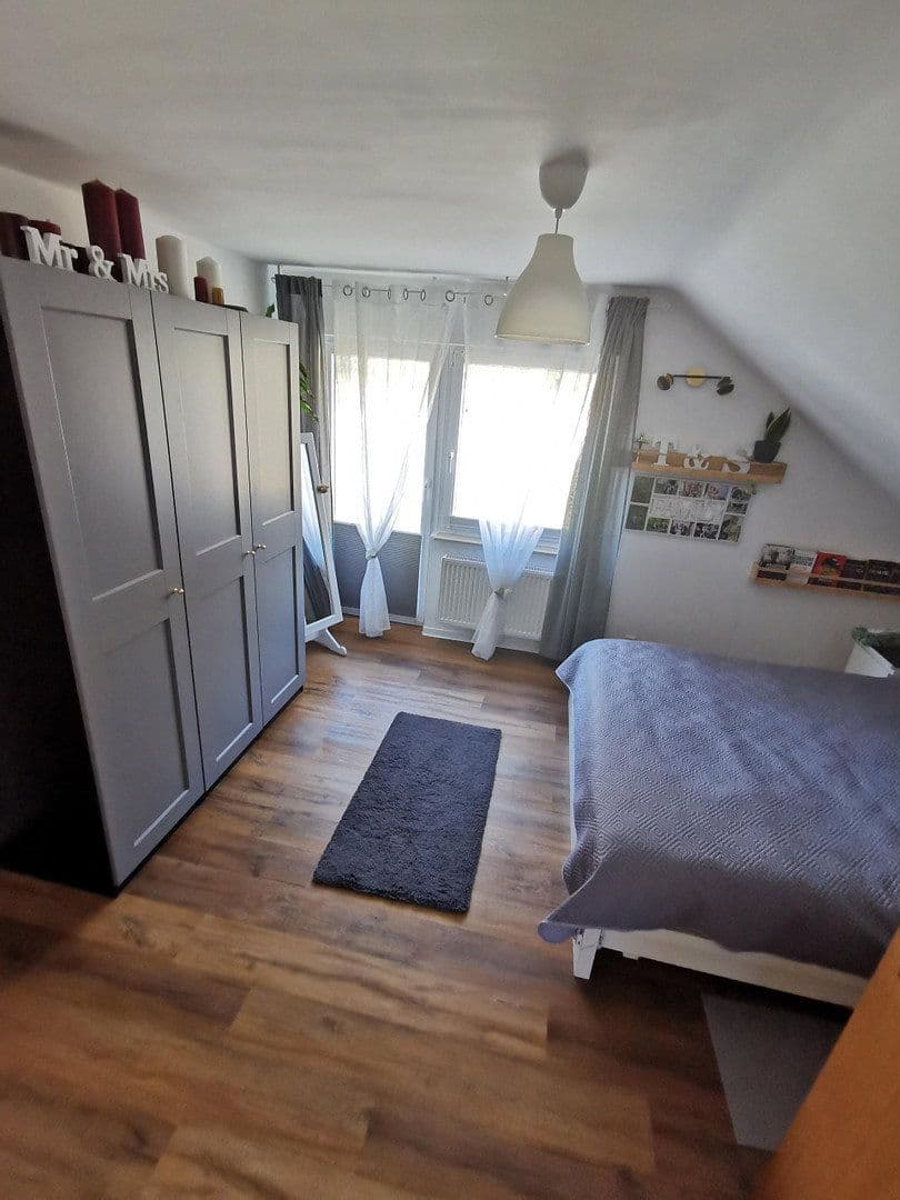 Prodej domu 103 m², pozemek 360 m², Siegen, Severní Porýní-Vestfálsko Prodej domu 103 m², pozemek 360 m², Siegen, Severní Porýní-Vestfálsko