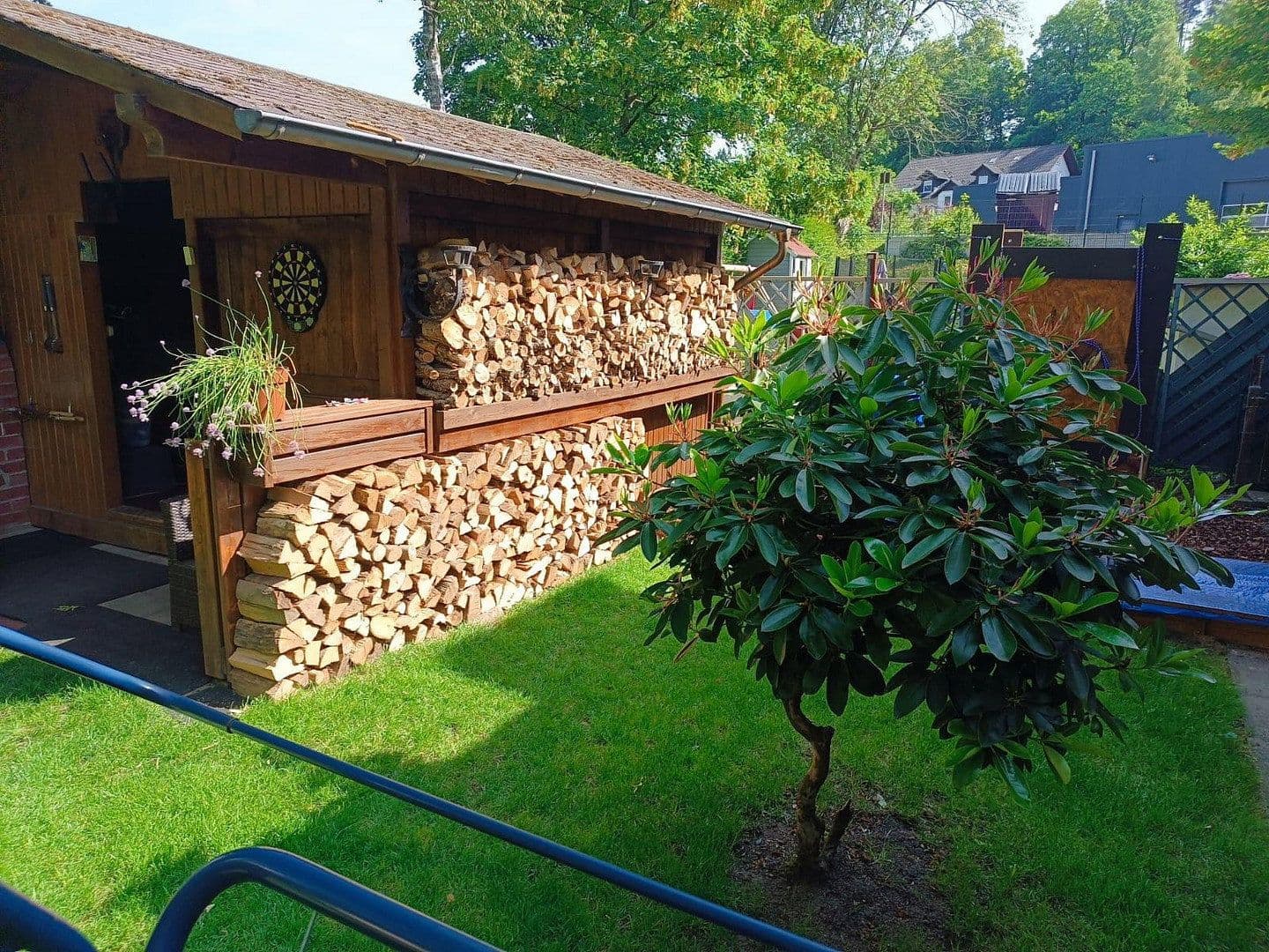 Prodej domu 103 m², pozemek 360 m², Siegen, Severní Porýní-Vestfálsko Prodej domu 103 m², pozemek 360 m², Siegen, Severní Porýní-Vestfálsko