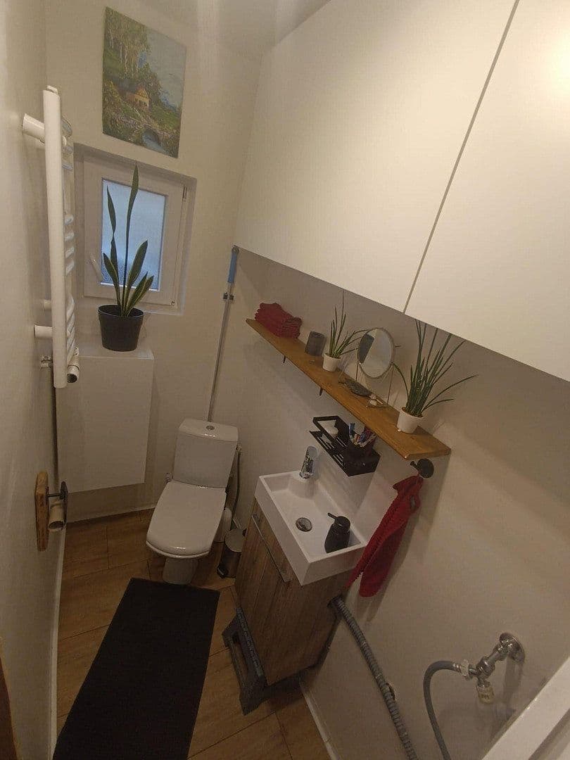 Prodej domu 103 m², pozemek 360 m², Siegen, Severní Porýní-Vestfálsko Prodej domu 103 m², pozemek 360 m², Siegen, Severní Porýní-Vestfálsko