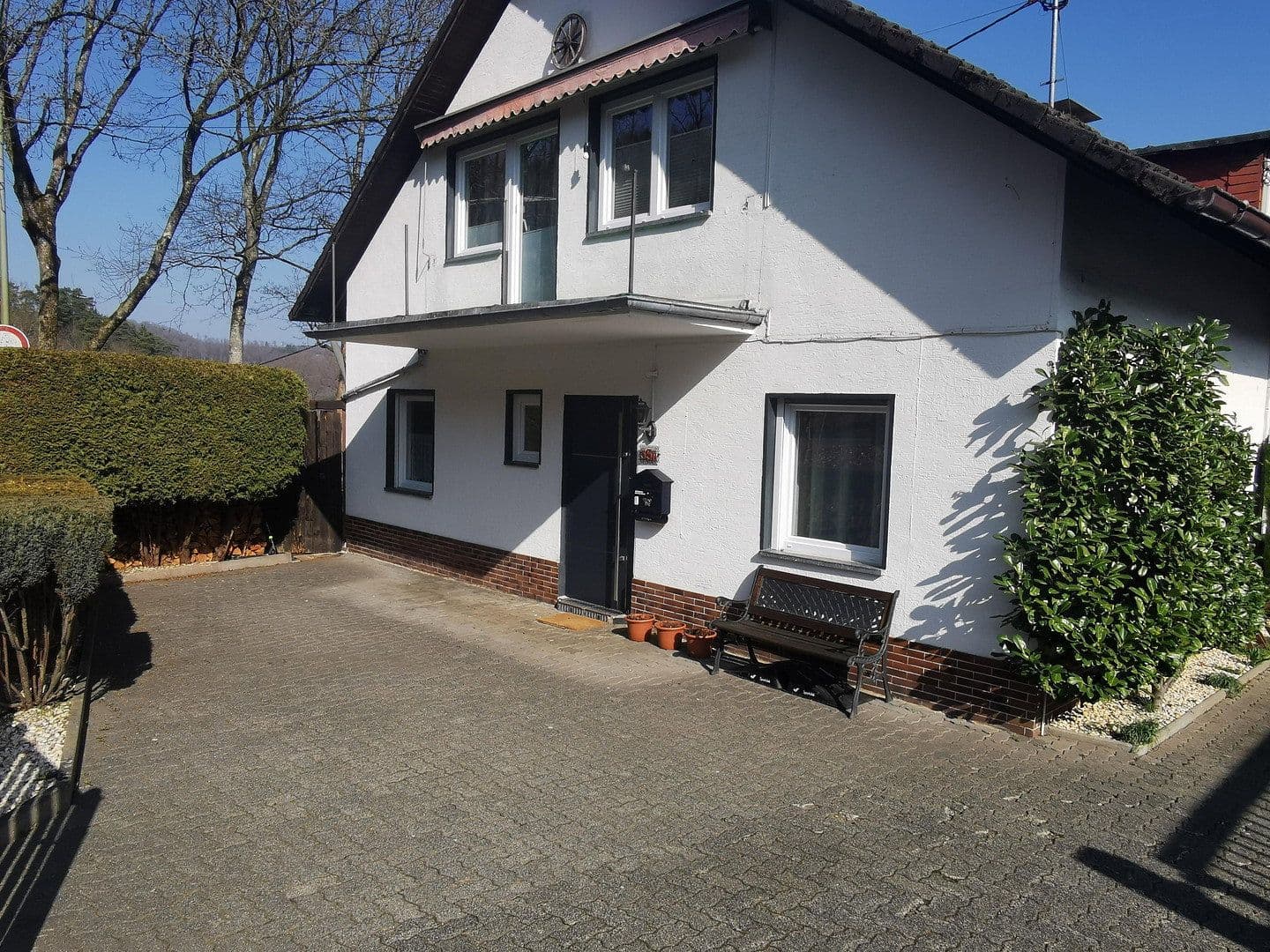 Prodej domu 103 m², pozemek 360 m², Siegen, Severní Porýní-Vestfálsko Prodej domu 103 m², pozemek 360 m², Siegen, Severní Porýní-Vestfálsko