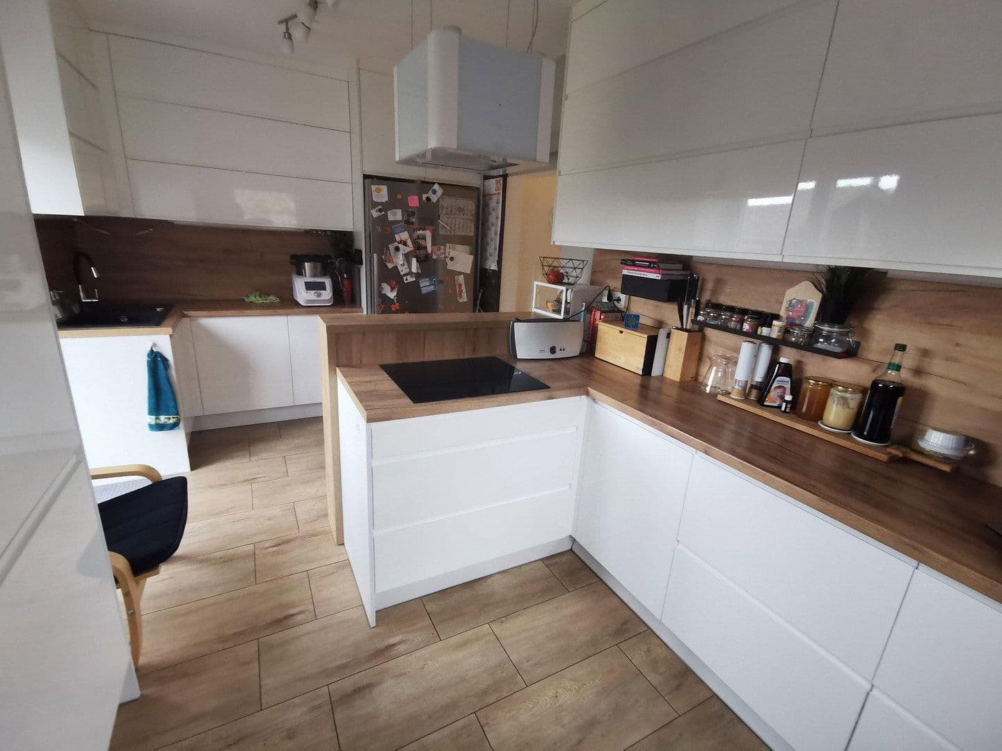 Prodej domu 103 m², pozemek 360 m², Siegen, Severní Porýní-Vestfálsko Prodej domu 103 m², pozemek 360 m², Siegen, Severní Porýní-Vestfálsko