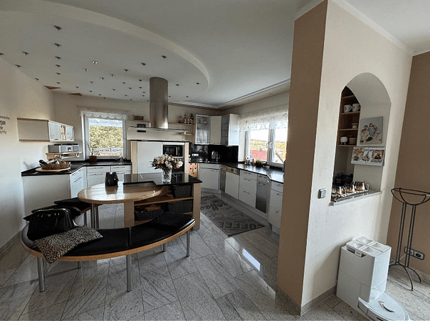 Pronájem domu 205 m², pozemek 780 m², Amberg, Bavorsko Pronájem domu 205 m², pozemek 780 m², Amberg, Bavorsko