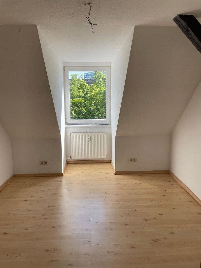 Pronájem bytu 3+1 112 m², Werderstraße 30, Dessau-Roßlau, Sasko-Anhaltsko Pronájem bytu 3+1 112 m², Werderstraße 30, Dessau-Roßlau, Sasko-Anhaltsko