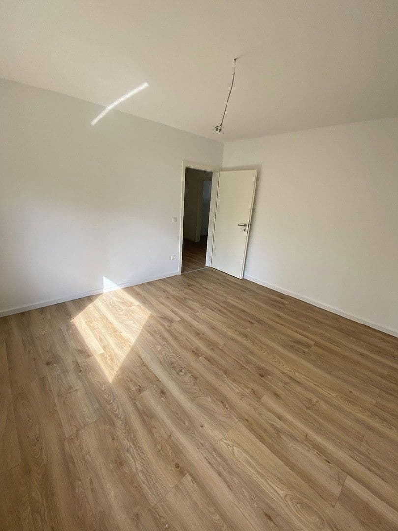 Pronájem bytu 3+1 68 m², Am Zimmermannskreuz 5, Kaiserslautern, Porýní-Falc Pronájem bytu 3+1 68 m², Am Zimmermannskreuz 5, Kaiserslautern, Porýní-Falc