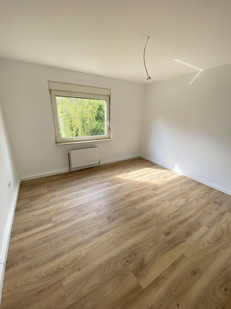 Pronájem bytu 3+1 68 m², Am Zimmermannskreuz 5, Kaiserslautern, Porýní-Falc Pronájem bytu 3+1 68 m², Am Zimmermannskreuz 5, Kaiserslautern, Porýní-Falc