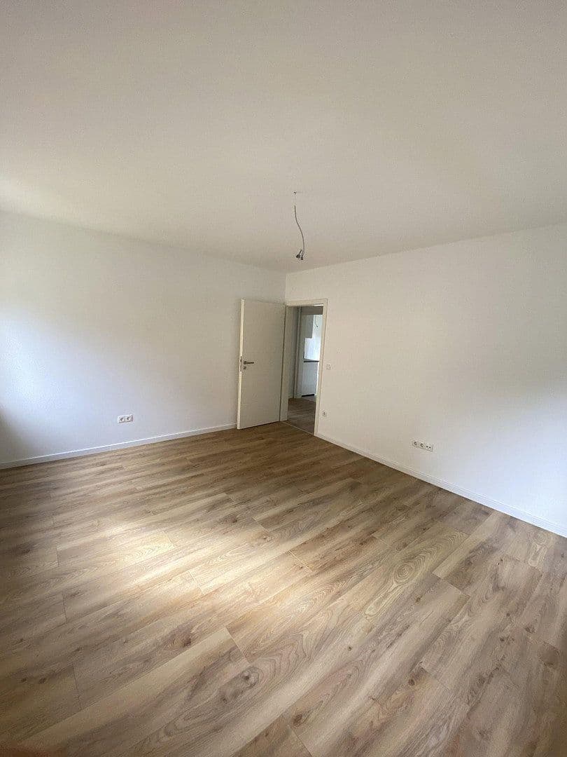 Pronájem bytu 3+1 68 m², Am Zimmermannskreuz 5, Kaiserslautern, Porýní-Falc Pronájem bytu 3+1 68 m², Am Zimmermannskreuz 5, Kaiserslautern, Porýní-Falc