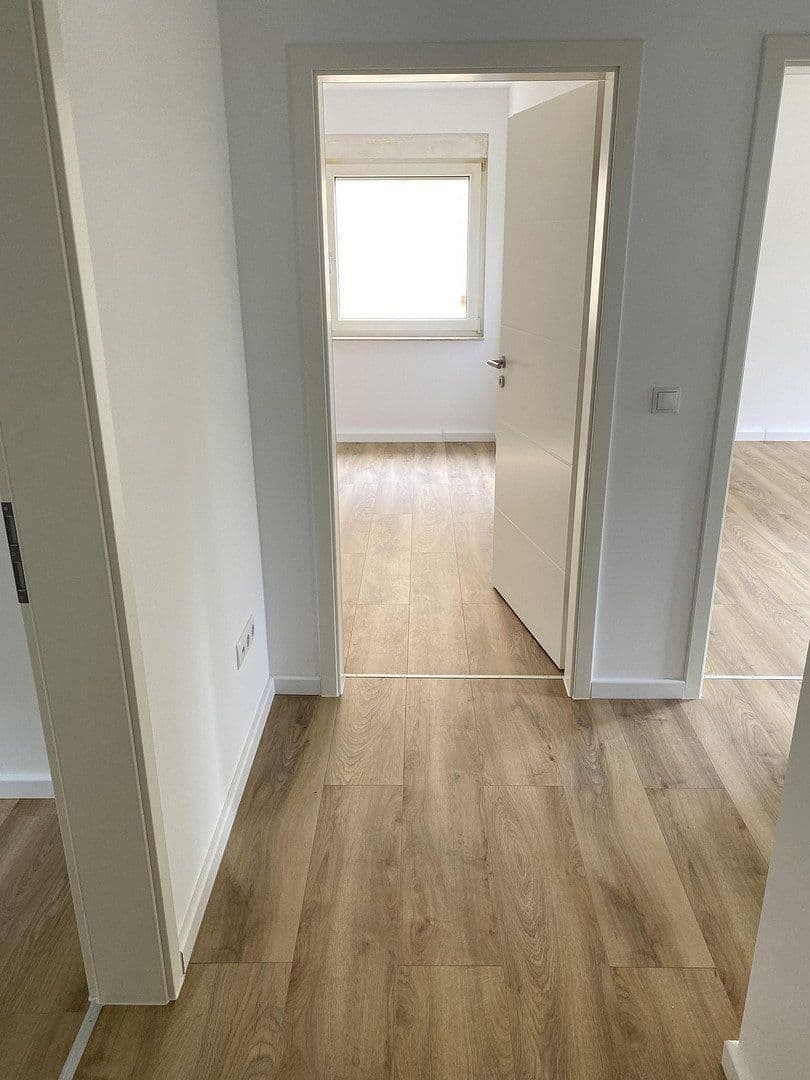 Pronájem bytu 3+1 68 m², Am Zimmermannskreuz 5, Kaiserslautern, Porýní-Falc Pronájem bytu 3+1 68 m², Am Zimmermannskreuz 5, Kaiserslautern, Porýní-Falc