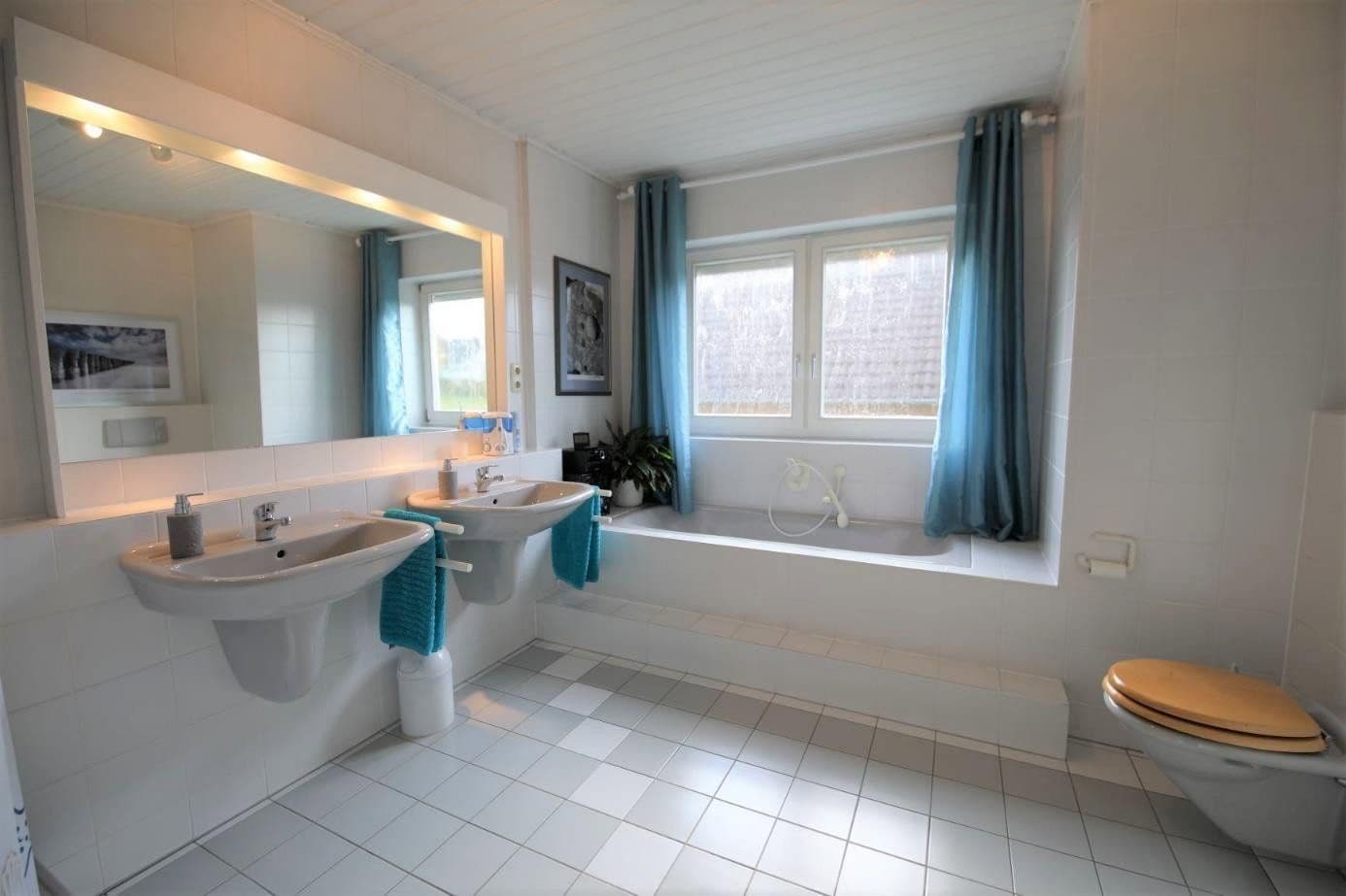 Prodej domu 130 m², pozemek 338 m², Buchholz (Westerwald), Porýní-Falc Prodej domu 130 m², pozemek 338 m², Buchholz (Westerwald), Porýní-Falc