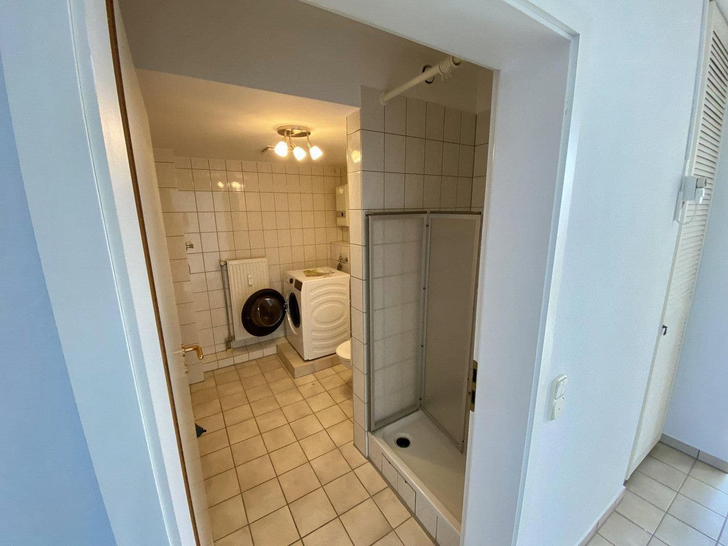 Pronájem bytu 2+1 58 m², Oulustr. 3, Leverkusen, Severní Porýní-Vestfálsko Pronájem bytu 2+1 58 m², Oulustr. 3, Leverkusen, Severní Porýní-Vestfálsko