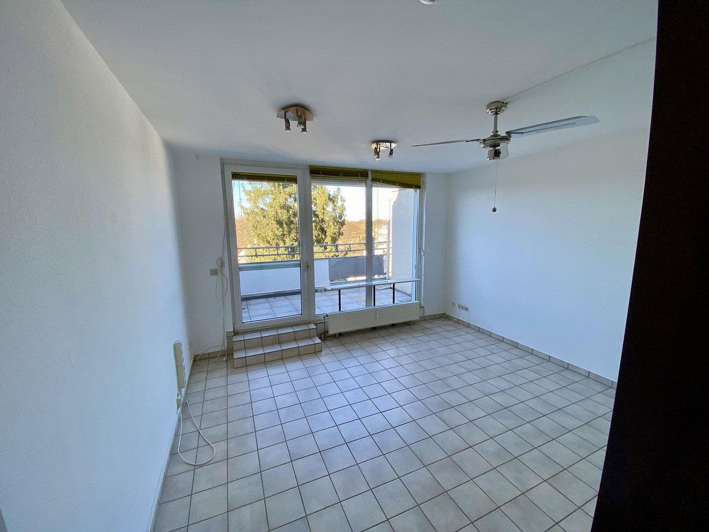 Pronájem bytu 2+1 58 m², Oulustr. 3, Leverkusen, Severní Porýní-Vestfálsko Pronájem bytu 2+1 58 m², Oulustr. 3, Leverkusen, Severní Porýní-Vestfálsko