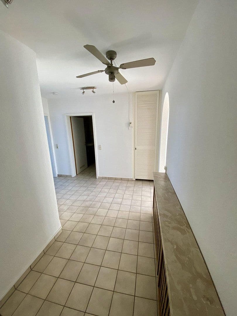 Pronájem bytu 2+1 58 m², Oulustr. 3, Leverkusen, Severní Porýní-Vestfálsko Pronájem bytu 2+1 58 m², Oulustr. 3, Leverkusen, Severní Porýní-Vestfálsko