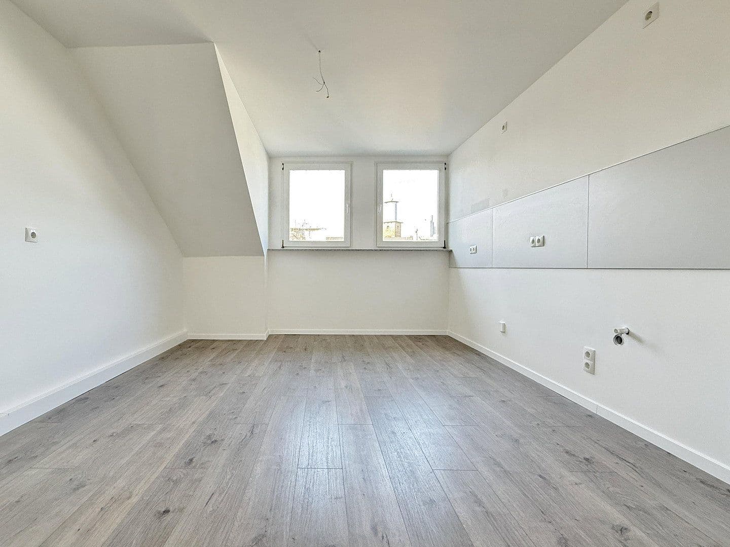 Pronájem bytu 2+1 48 m², Hochstr. 90, Hagen, Severní Porýní-Vestfálsko Pronájem bytu 2+1 48 m², Hochstr. 90, Hagen, Severní Porýní-Vestfálsko