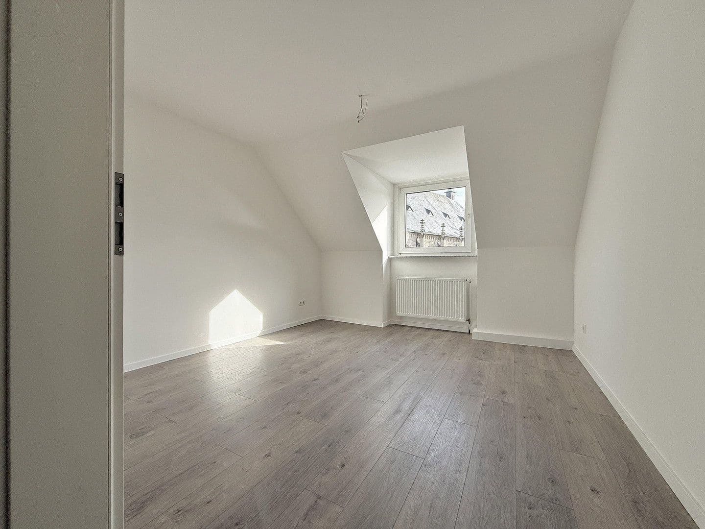 Pronájem bytu 2+1 48 m², Hochstr. 90, Hagen, Severní Porýní-Vestfálsko Pronájem bytu 2+1 48 m², Hochstr. 90, Hagen, Severní Porýní-Vestfálsko