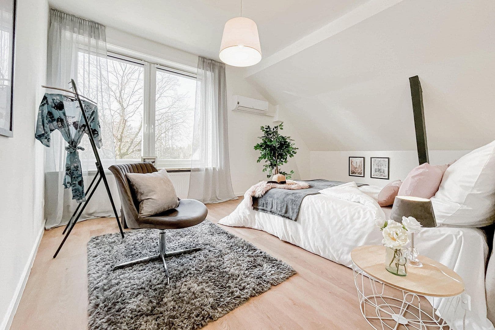 Prodej domu 141 m², pozemek 469 m², Hamburg, Hamburg Prodej domu 141 m², pozemek 469 m², Hamburg, Hamburg