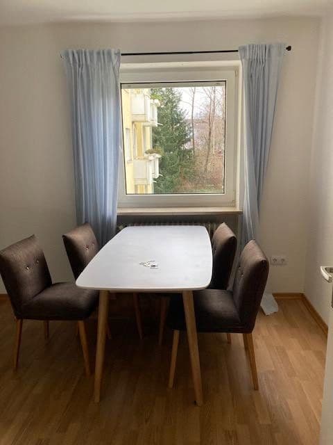 Pronájem bytu 2+1 55 m², München, Bavorsko Pronájem bytu 2+1 55 m², München, Bavorsko