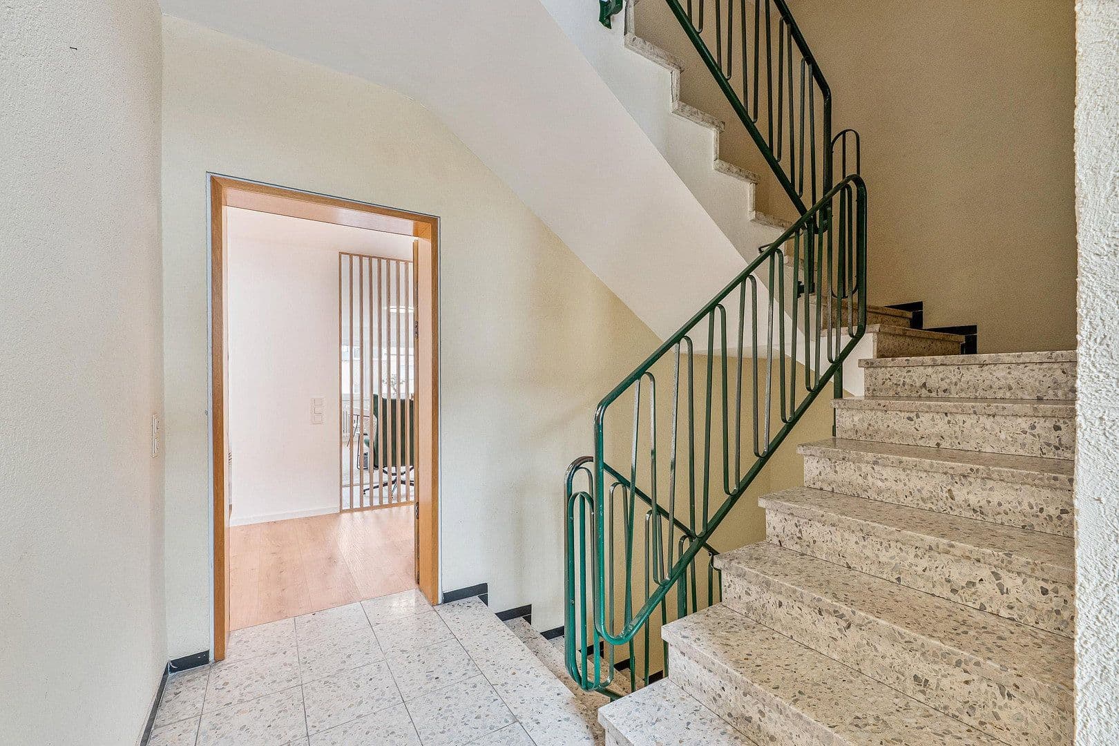 Prodej bytu 3+1 75 m², Leonberg, Bádensko-Württembersko Prodej bytu 3+1 75 m², Leonberg, Bádensko-Württembersko