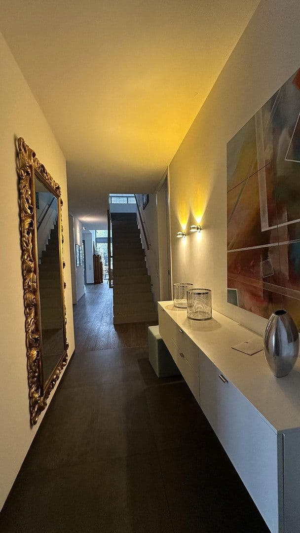 Prodej domu 346 m², pozemek 586 m², Witten, Severní Porýní-Vestfálsko Prodej domu 346 m², pozemek 586 m², Witten, Severní Porýní-Vestfálsko