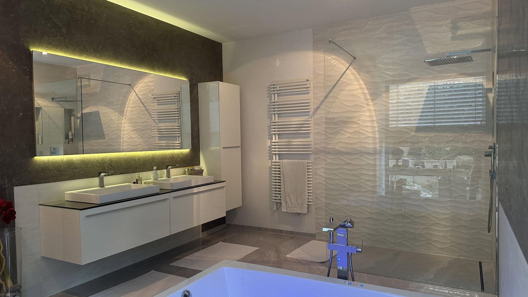 Prodej domu 346 m², pozemek 586 m², Witten, Severní Porýní-Vestfálsko Prodej domu 346 m², pozemek 586 m², Witten, Severní Porýní-Vestfálsko