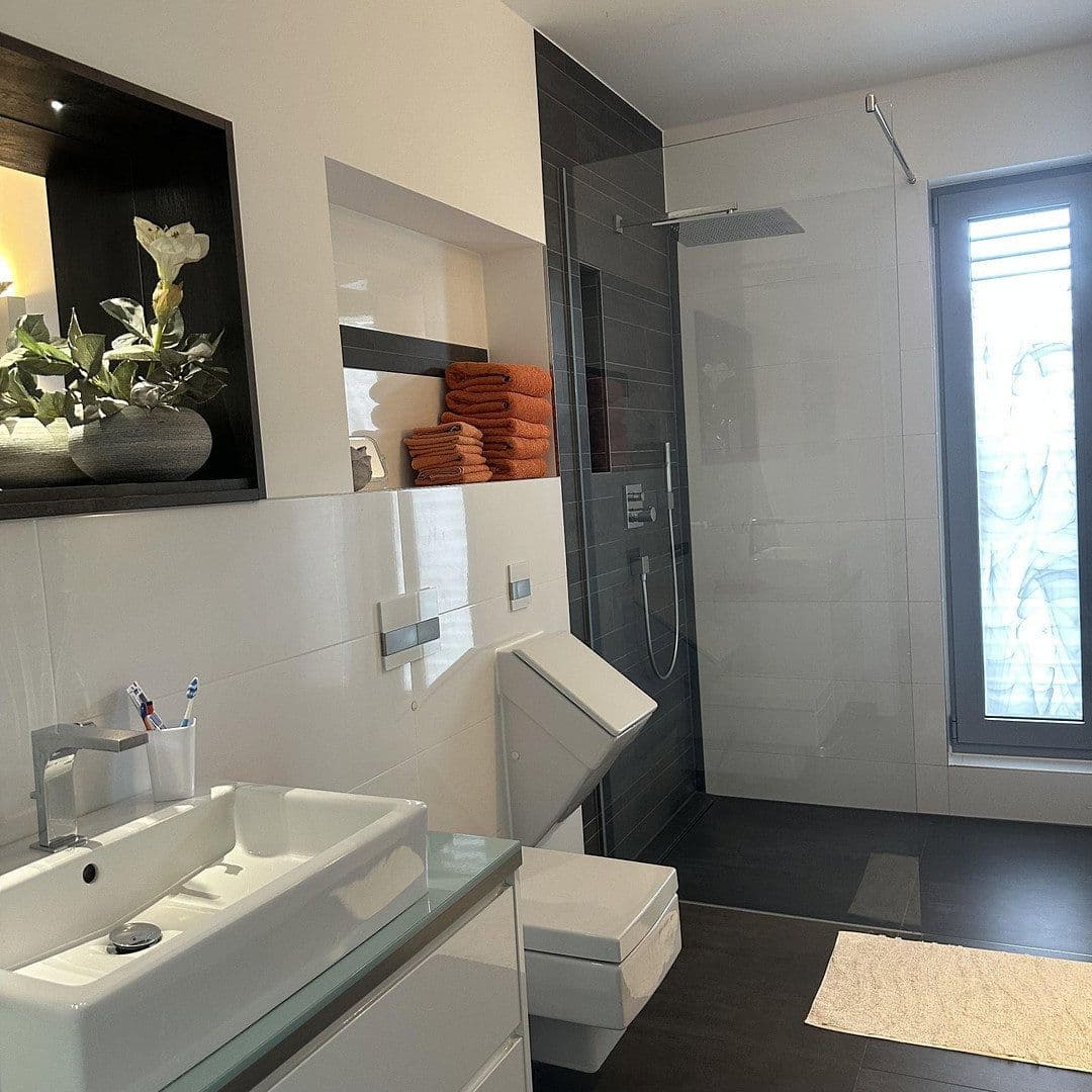 Prodej domu 346 m², pozemek 586 m², Witten, Severní Porýní-Vestfálsko Prodej domu 346 m², pozemek 586 m², Witten, Severní Porýní-Vestfálsko