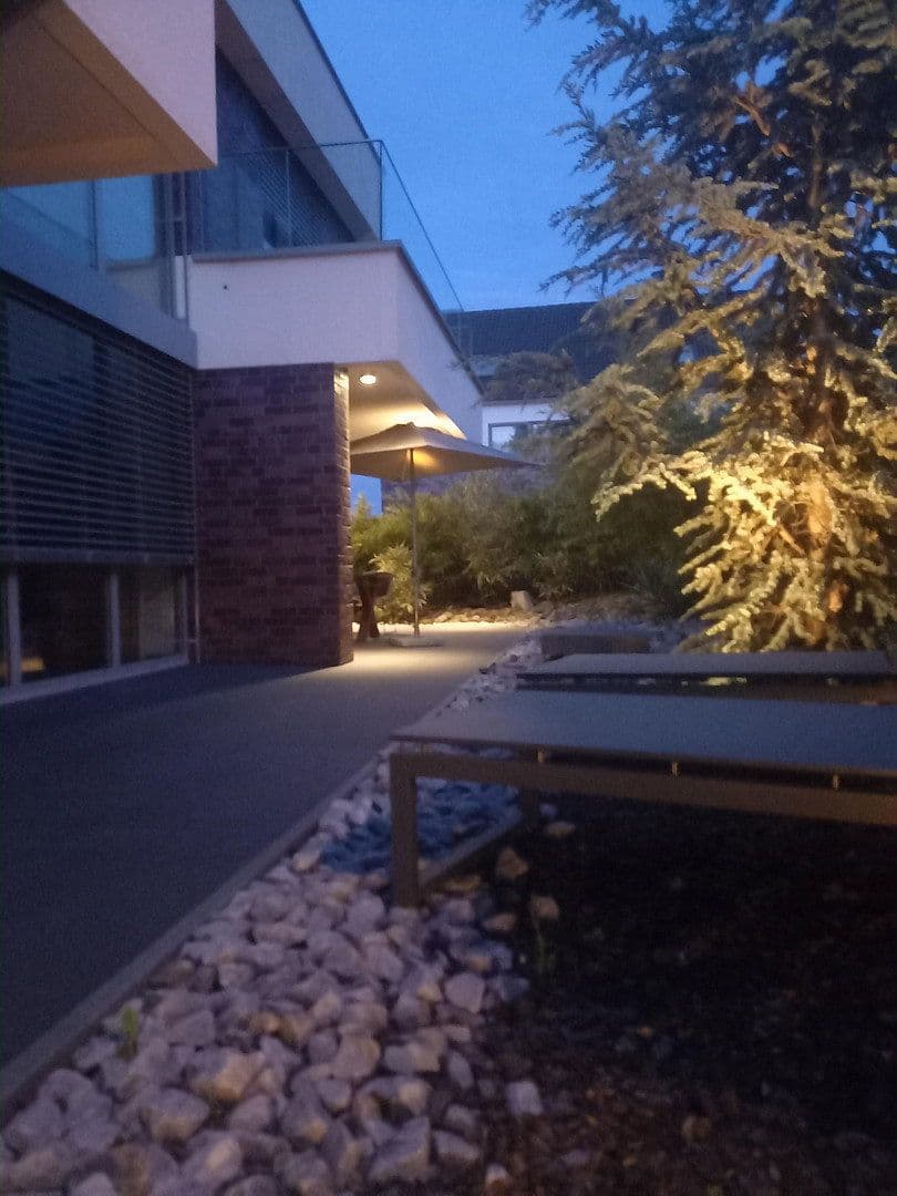 Prodej domu 346 m², pozemek 586 m², Witten, Severní Porýní-Vestfálsko Prodej domu 346 m², pozemek 586 m², Witten, Severní Porýní-Vestfálsko