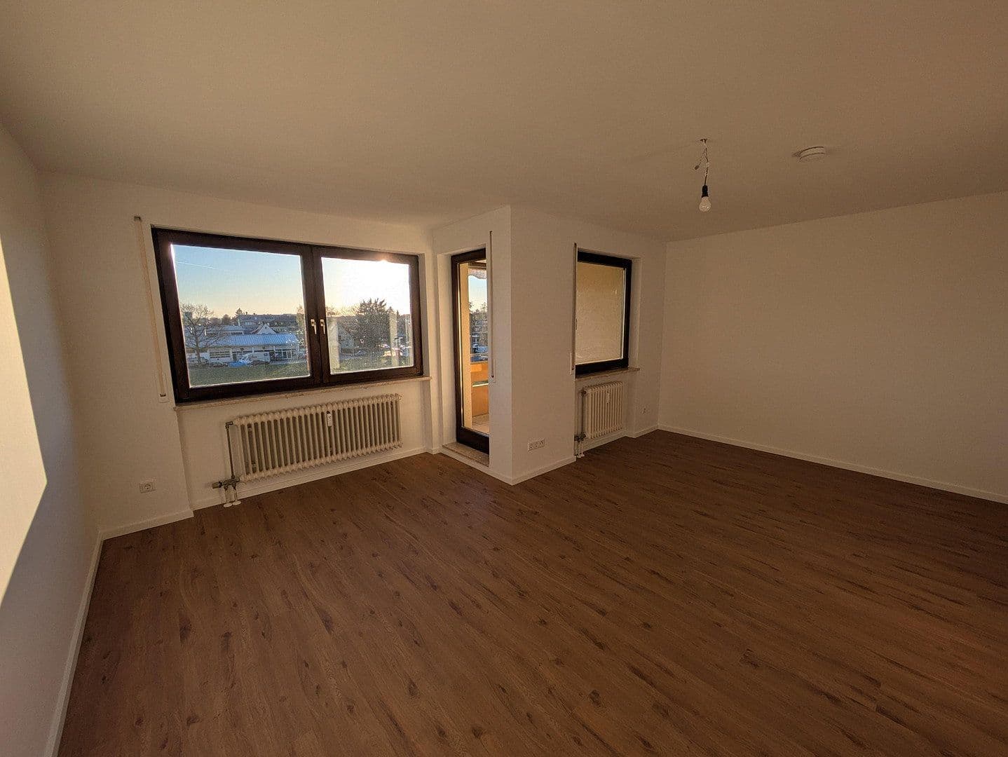 Pronájem bytu 2+1 61 m², Happurger Straße 4, Nürnberg, Bavorsko Pronájem bytu 2+1 61 m², Happurger Straße 4, Nürnberg, Bavorsko