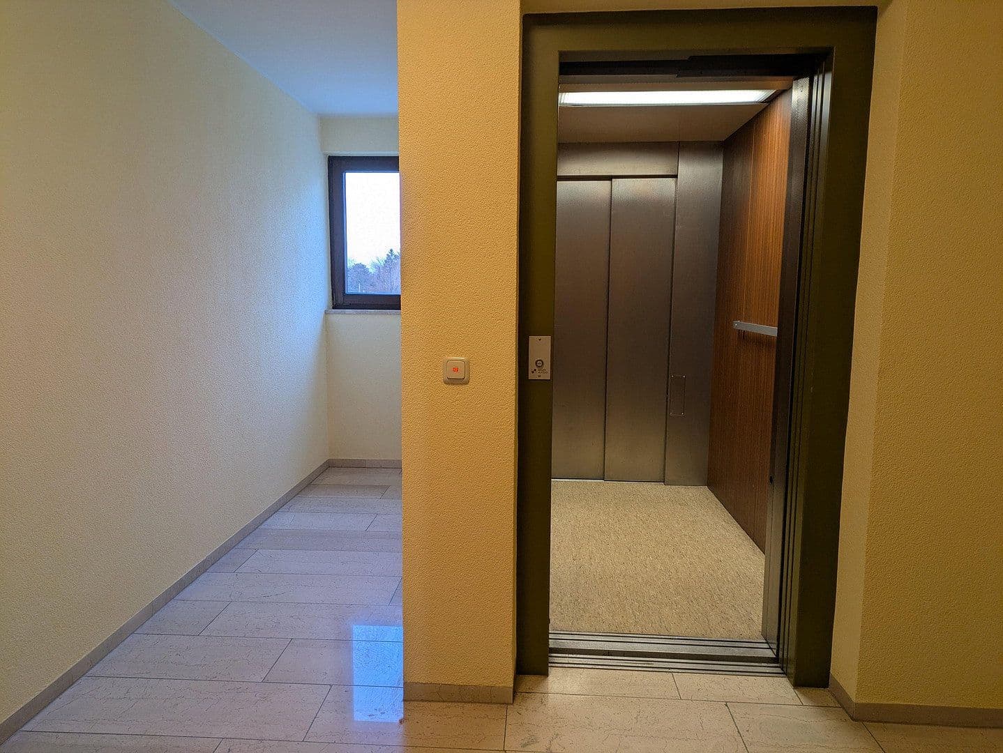 Pronájem bytu 2+1 61 m², Happurger Straße 4, Nürnberg, Bavorsko Pronájem bytu 2+1 61 m², Happurger Straße 4, Nürnberg, Bavorsko