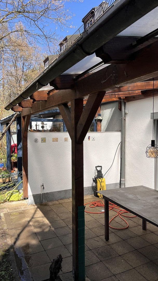 Prodej domu 132 m², pozemek 180 m², München-Ramersdorf, Bavorsko Prodej domu 132 m², pozemek 180 m², München-Ramersdorf, Bavorsko