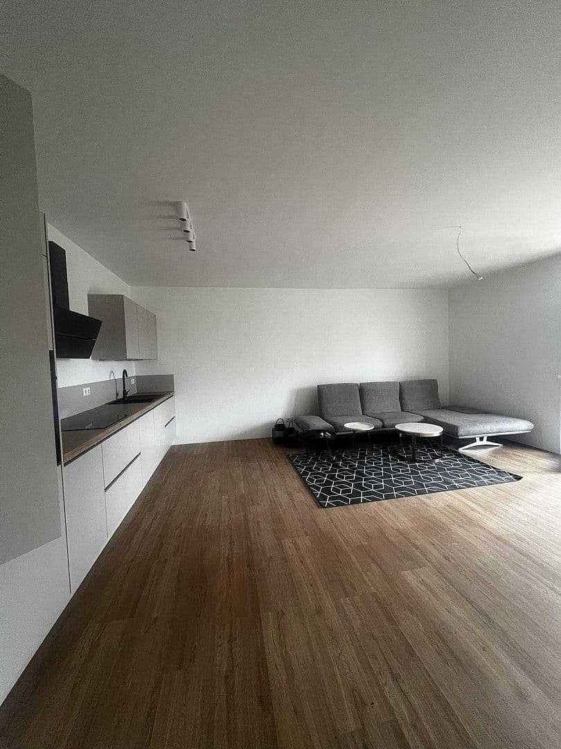Pronájem bytu 3+1 73 m², Wendisch Evern, Dolní Sasko Pronájem bytu 3+1 73 m², Wendisch Evern, Dolní Sasko