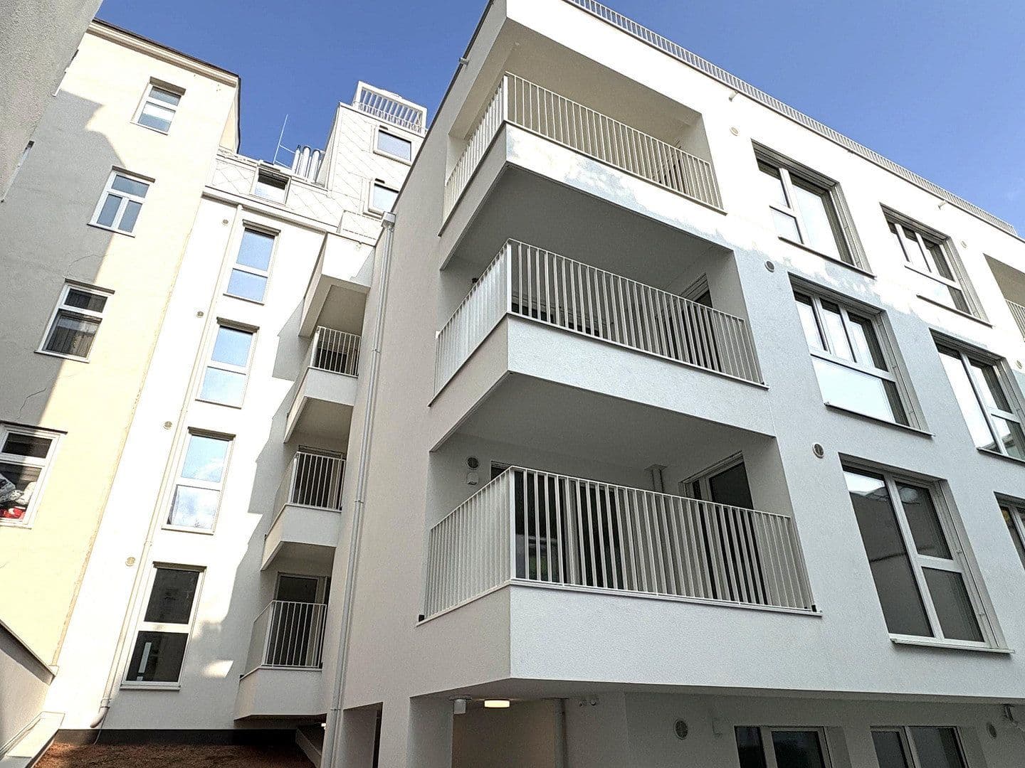 Pronájem bytu 3+1 65 m², Schimmelgasse, Wien, Wien Pronájem bytu 3+1 65 m², Schimmelgasse, Wien, Wien