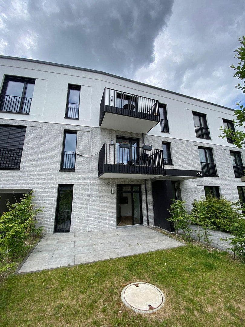 Pronájem bytu 2+1 65 m², Marienburgerstr 53a, München, Bavorsko Pronájem bytu 2+1 65 m², Marienburgerstr 53a, München, Bavorsko