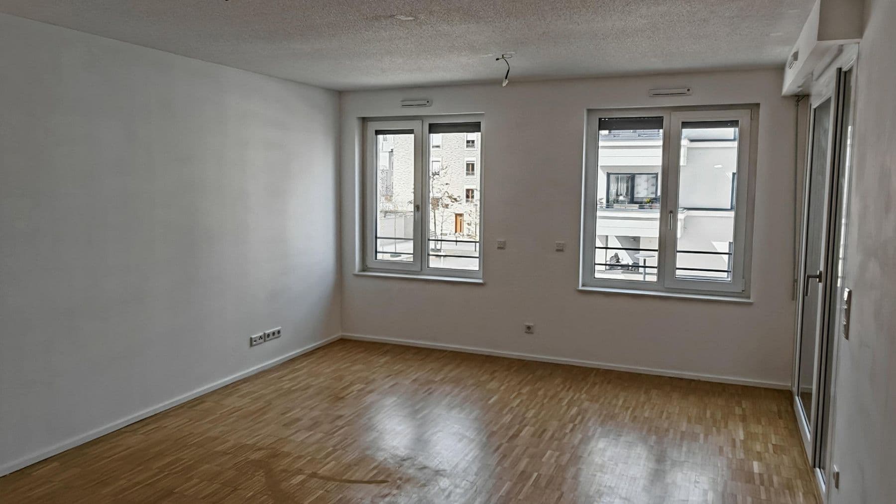 Pronájem bytu 2+1 69 m², Johanna-Dachs-Str. 36, Regensburg, Bavorsko Pronájem bytu 2+1 69 m², Johanna-Dachs-Str. 36, Regensburg, Bavorsko