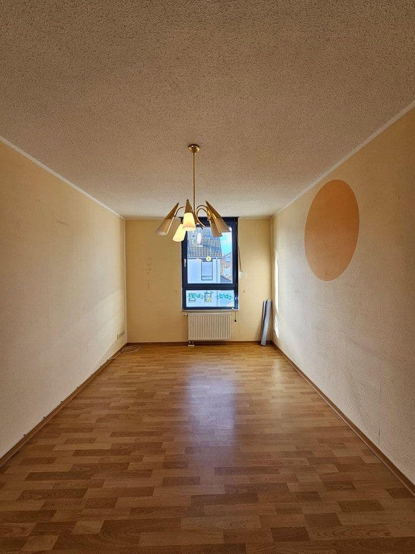 Prodej domu 115 m², pozemek 191 m², Duisburg Wanheim, Severní Porýní-Vestfálsko Prodej domu 115 m², pozemek 191 m², Duisburg Wanheim, Severní Porýní-Vestfálsko