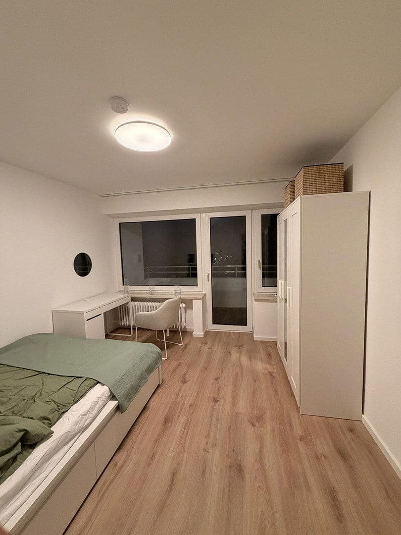 Pronájem bytu 4+1 75 m², München, Bavorsko Pronájem bytu 4+1 75 m², München, Bavorsko