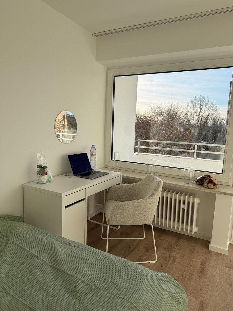 Pronájem bytu 4+1 75 m², München, Bavorsko Pronájem bytu 4+1 75 m², München, Bavorsko