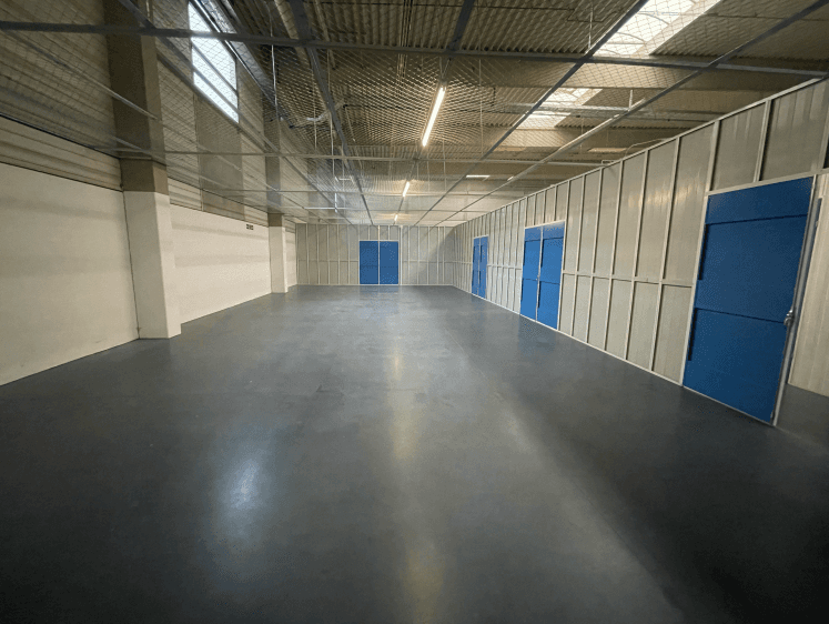 Pronájem nebytového prostoru 139 m², Friedrich-Engels-Strasse 80, Potsdam, Braniborsko Pronájem nebytového prostoru 139 m², Friedrich-Engels-Strasse 80, Potsdam, Braniborsko