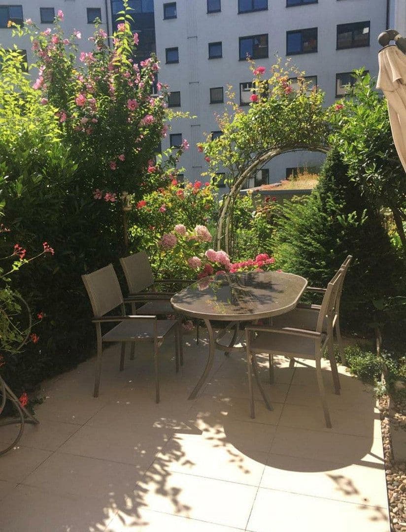 Pronájem bytu 3+1 86 m², Gärtnerweg 7, Frankfurt, Hessen Pronájem bytu 3+1 86 m², Gärtnerweg 7, Frankfurt, Hessen