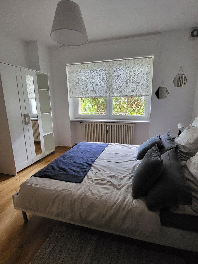 Pronájem bytu 3+1 86 m², Gärtnerweg 7, Frankfurt, Hessen Pronájem bytu 3+1 86 m², Gärtnerweg 7, Frankfurt, Hessen