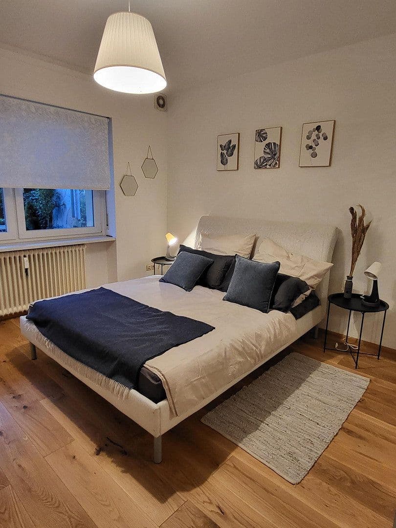 Pronájem bytu 3+1 86 m², Gärtnerweg 7, Frankfurt, Hessen Pronájem bytu 3+1 86 m², Gärtnerweg 7, Frankfurt, Hessen