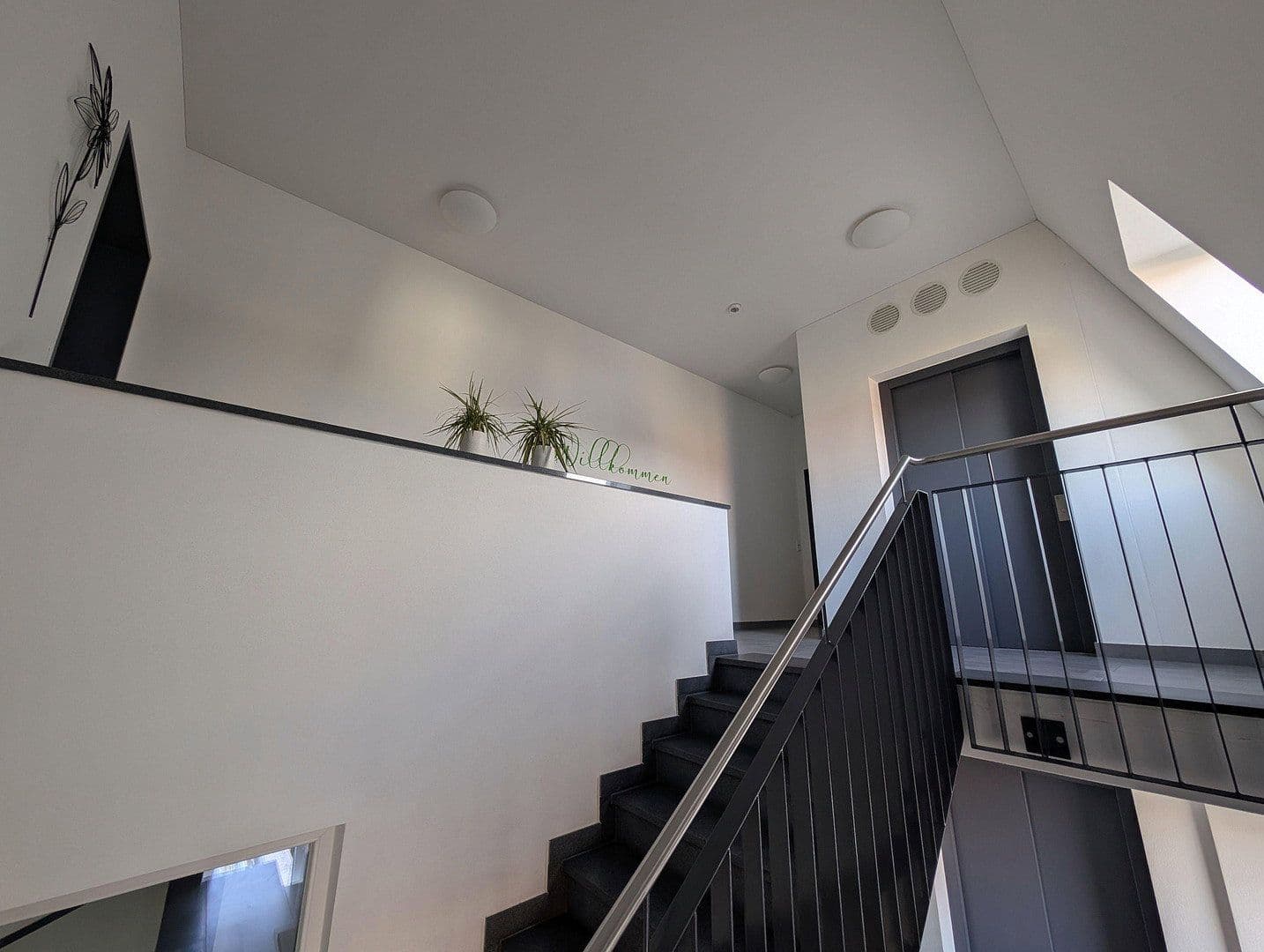 Prodej bytu 3+1 95 m², Lenbachstraße 5, Mering, Bavorsko Prodej bytu 3+1 95 m², Lenbachstraße 5, Mering, Bavorsko