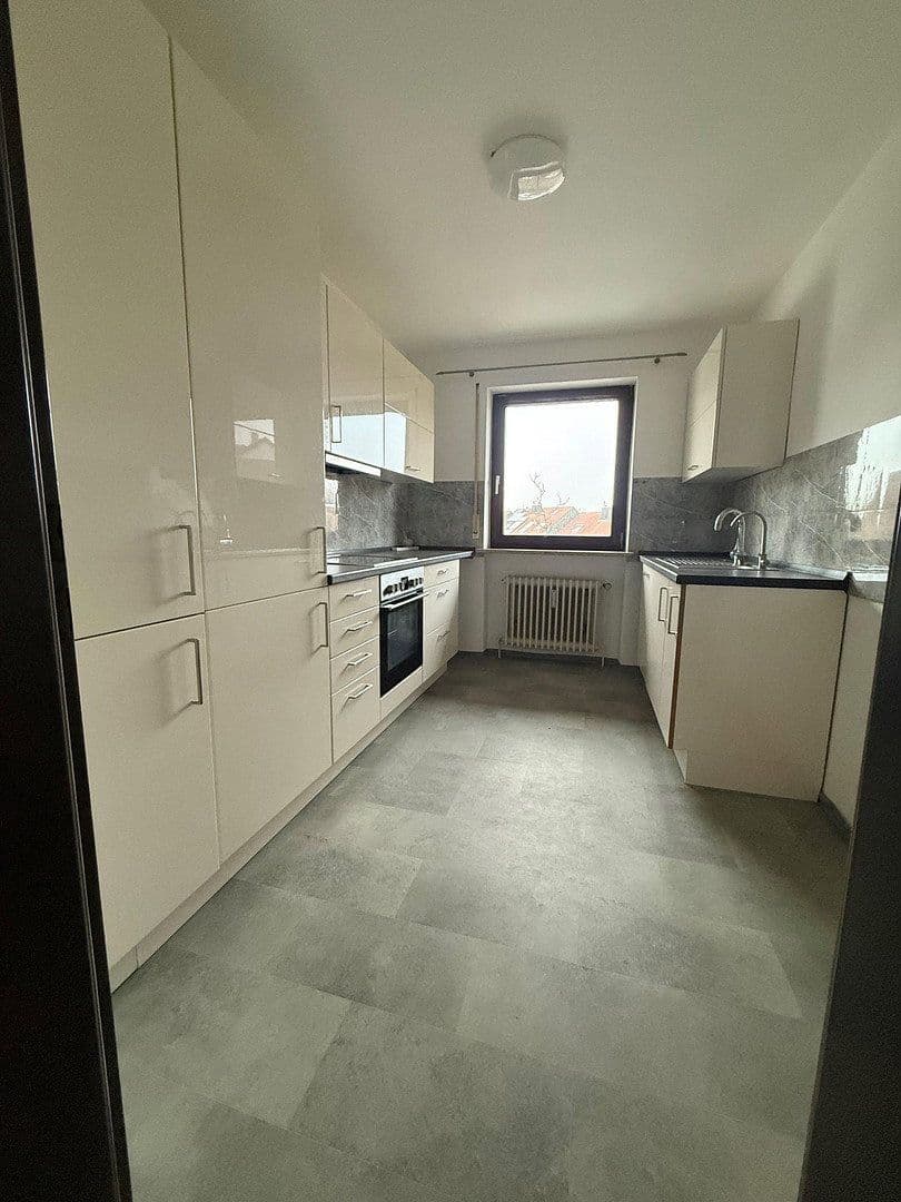 Pronájem bytu 3+1 107 m², Günzburg, Bavorsko Pronájem bytu 3+1 107 m², Günzburg, Bavorsko