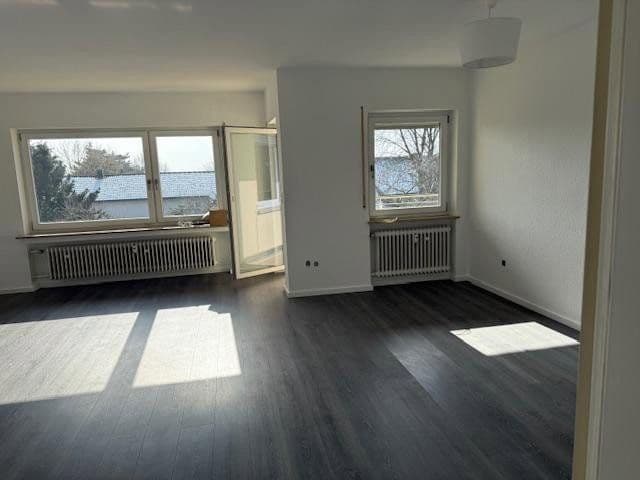 Pronájem bytu 3+1 85 m², Leinburg, Bavorsko Pronájem bytu 3+1 85 m², Leinburg, Bavorsko