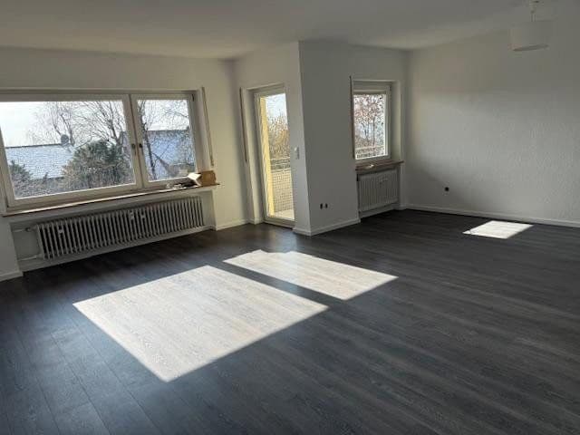 Pronájem bytu 3+1 85 m², Leinburg, Bavorsko Pronájem bytu 3+1 85 m², Leinburg, Bavorsko